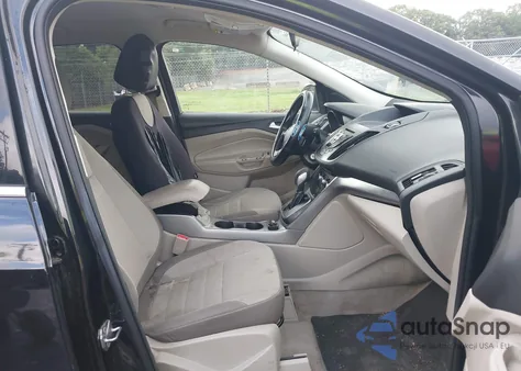 2013 Ford Escape Se z USA, uszkodzony, nr VIN 1FMCU0GX4DUA95161